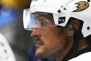 Teemu Selänteeltä raju reaktio HIFK:n toimintaan – tämä näky oli liikaa legendalle