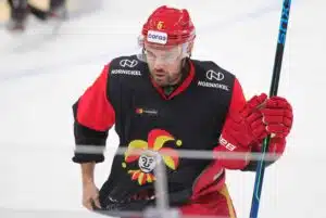 Jokereiden tähtipelaajalta iljettävä temppu suihkussa – joukkuekaverit puuttuivat peliin