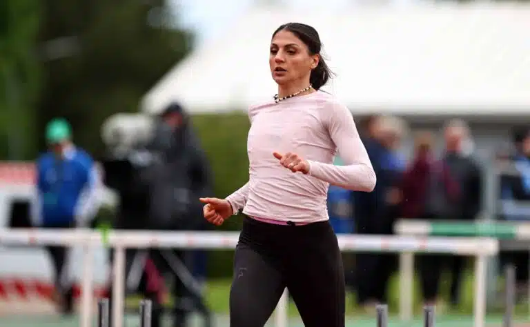 Nooralotta Neziri pettyi siihen, mitä valmentajarakas sanoi hänelle kaikkien kuullen