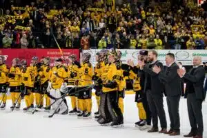 Ylen urheilutoimittaja kohautti rumilla sanoillaan: ”Vitun Kookoo-SaiPaan”