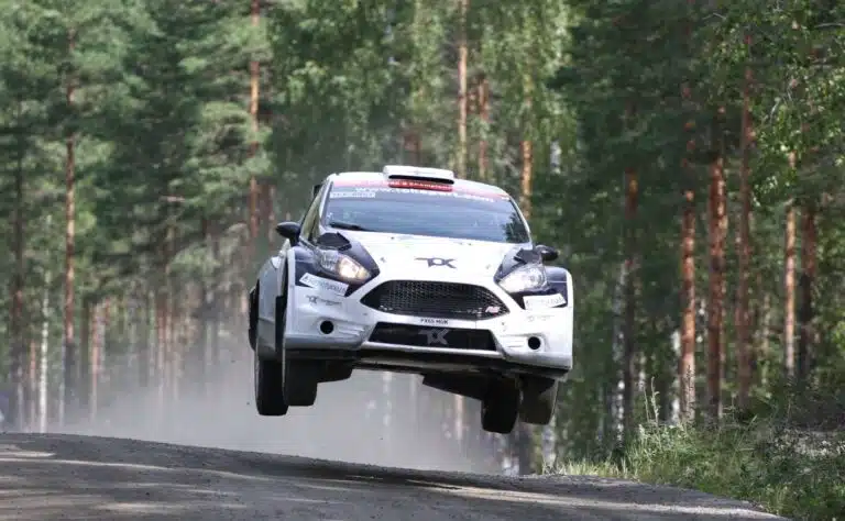 MTV: Suomalainen ralliässä ajoi päin fania Espanjassa – jälki oli rumaa