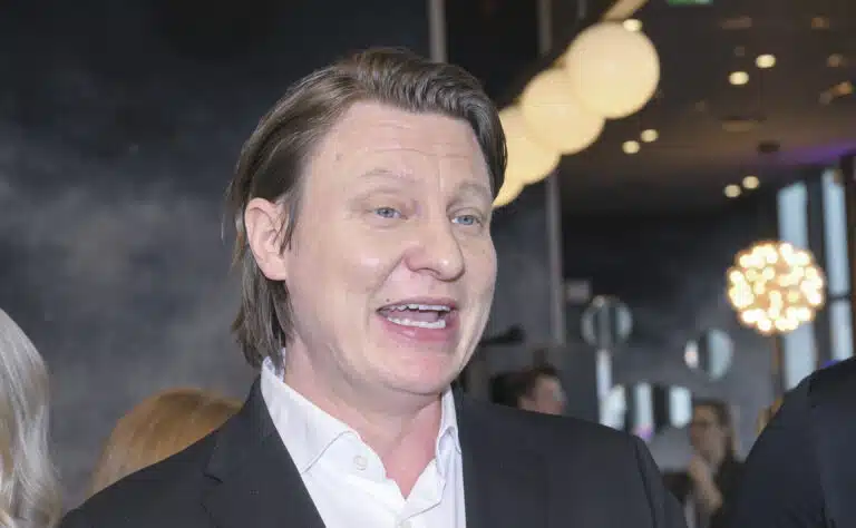 Jaajo Linnonmaa hyppäsi toisen SM-liigaseuran kelkkaan – tämän hän sanoi HIFK:sta