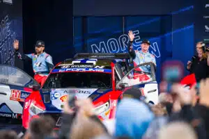 Ralliässän vaimolta viesti MTV:n selostamoon – halusi tehdä yhden asian selväksi miehestään