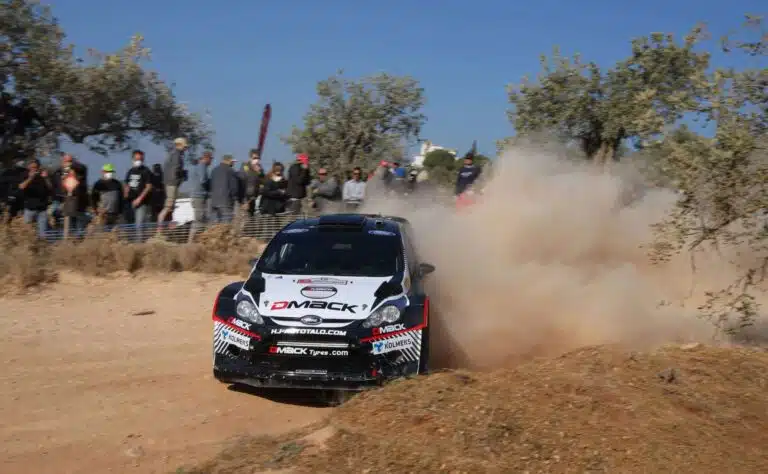 MTV: Suomalaiskuski päätti unohtaa jarrut – kiidätettiin sairaalaan Portugalin MM-rallissa