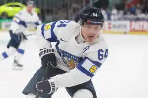 Kova vihjailu käynnistyi: Mikael Granlundin Leijona-ura ohi?