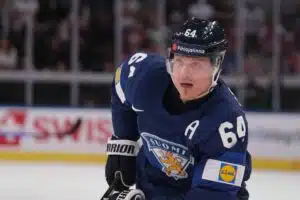 Mikael Granlund palasi Anaheim Ducksin harjoitusleirille – vaati heti yhtä muutosta