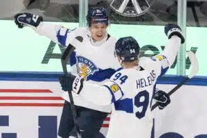 Jarmo Kekäläinen reagoi jäätävästi Konsta Heleniuksen MM-ratkaisumaaliin