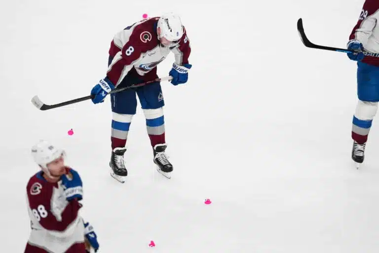 Cale Makarin NHL-jättidiilillä dramaattinen vaikutus – Colorado Avalanchen suomalaistähteä odottaa karu kohtalo