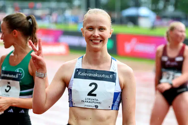 SM-kakkosen mitta täyttyi Ylen touhusta – aukoi päätään Petra Mannerille