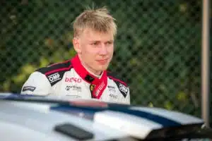Sami Pajari sohaisi ampiaispesää – toivoo isoa muutosta Suomen MM-ralliin
