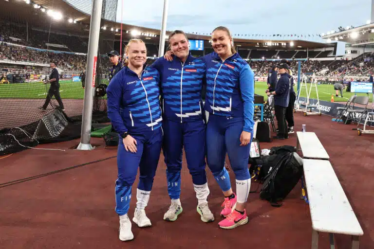 Ikävä paljastus: ”Vanhemmalta herrasmieheltä” härski temppu Suomen moukaritähdelle