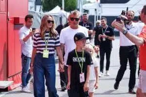 Kimi Räikköseltä jäätävä reaktio Robin-poikansa diiliin – kolme sanaa riitti
